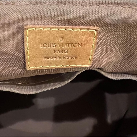 Louis Vuitton Palermo w sling ( medium to large size) - Picture 11 of 12